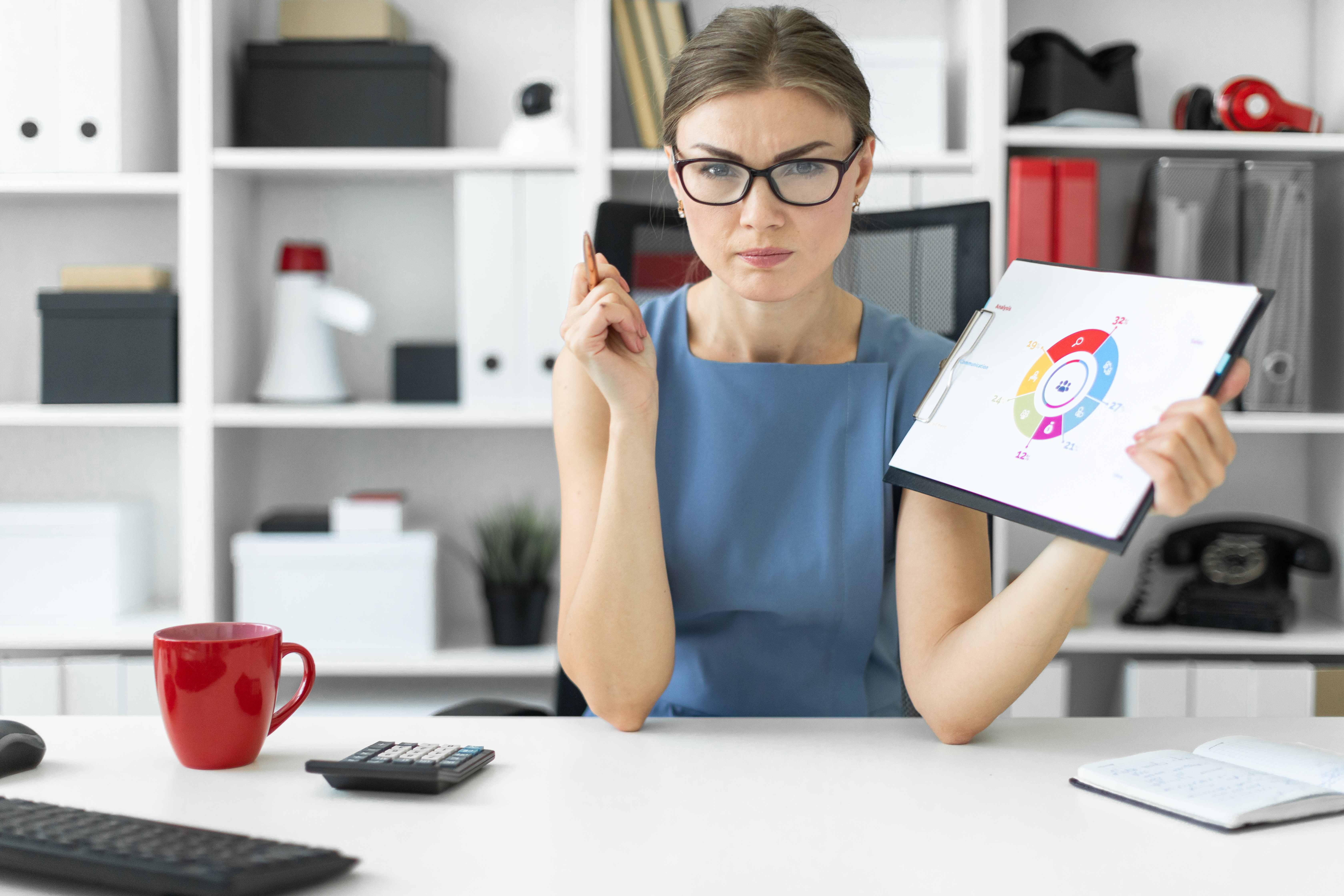 Как работать с лидами: от первого контакта до продажи