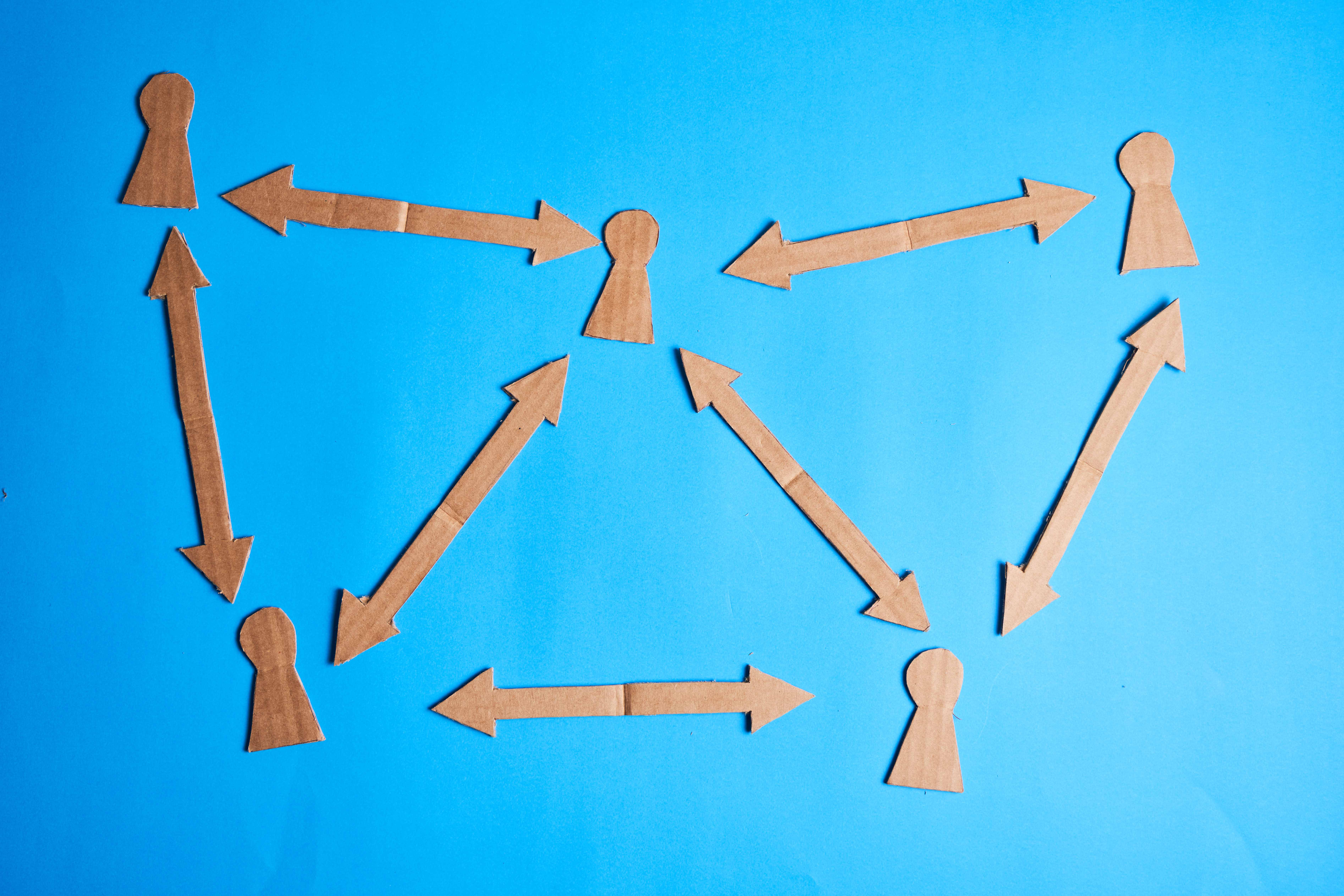 Разделение по последовательности символов: практические примеры